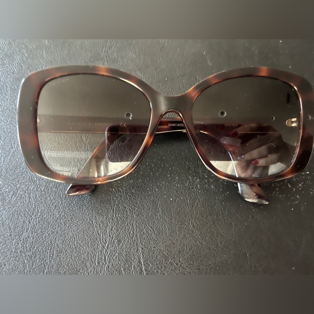 Gucci Brown Tortoise Shell Sunglasses